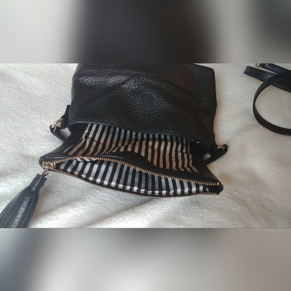 Authentic kate spade purse - Picture 5 of 5